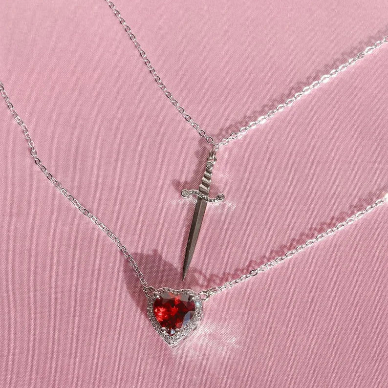 Collar Corazón y espada